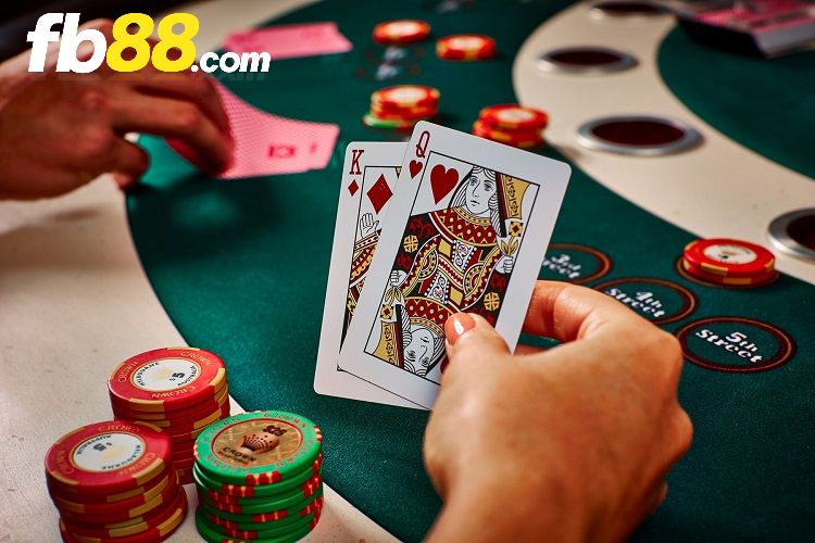 Tham gia ngay FB88 và khám phá thế giới Poker cá cược đầy kịch tính